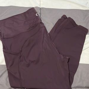 Zyia capri leggings